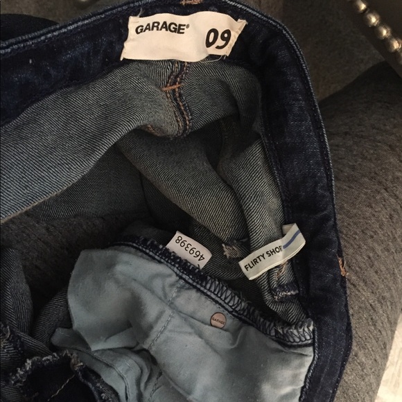 2 pairs of jean shorts - Picture 4 of 4